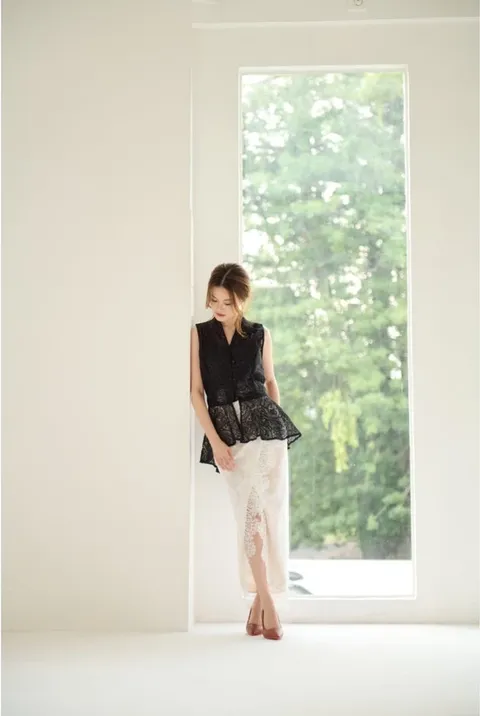 RD-0210 - Dewi Roam - Tisa Set in Black