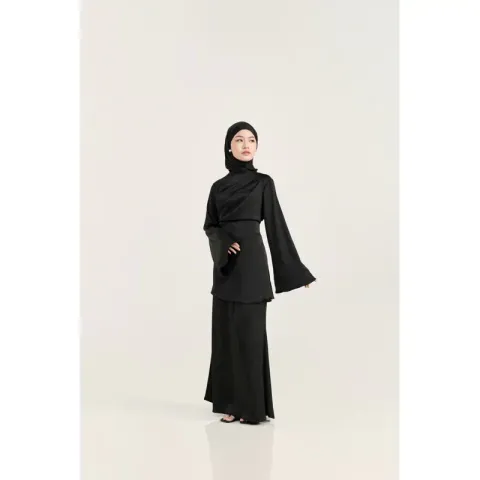 RD-0270 - MISMIS - Jennar Set in Black
