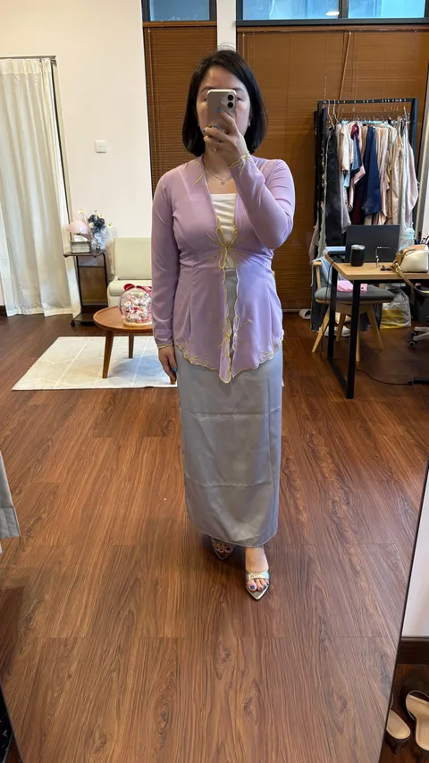 RD-0346 - Kebaya Pita Manikan in Purple