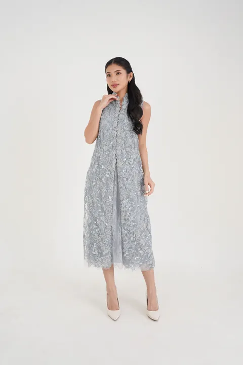 RD-0383 - Kleid By Nov - Frosty Bloom Dress