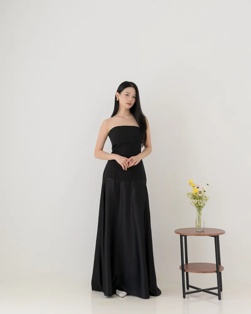 RD-0439 - House Of Kim - Sonya Dress in Black
