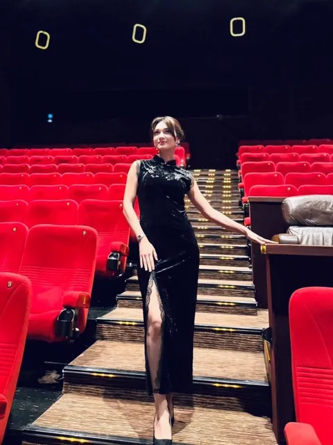 RD-0446 - Imported from China - Black Velvet Cheong Sam Dress