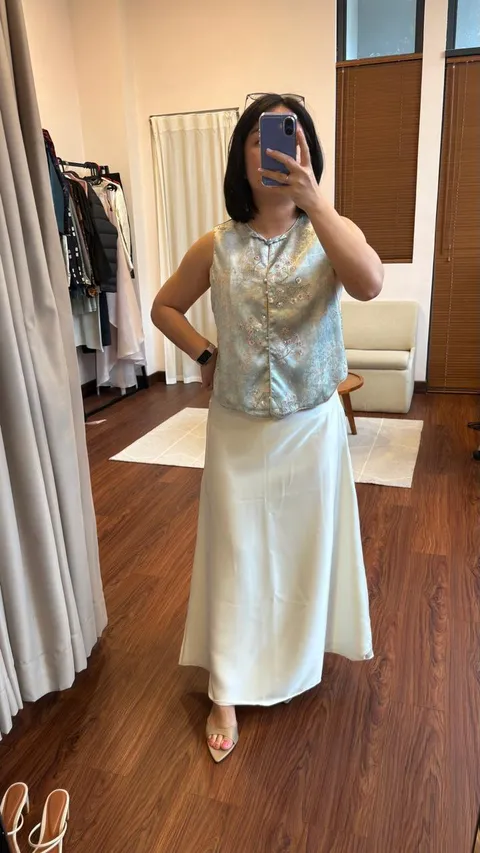 RD-0447 - Imported from China - Light Blue Cheong Sam Set