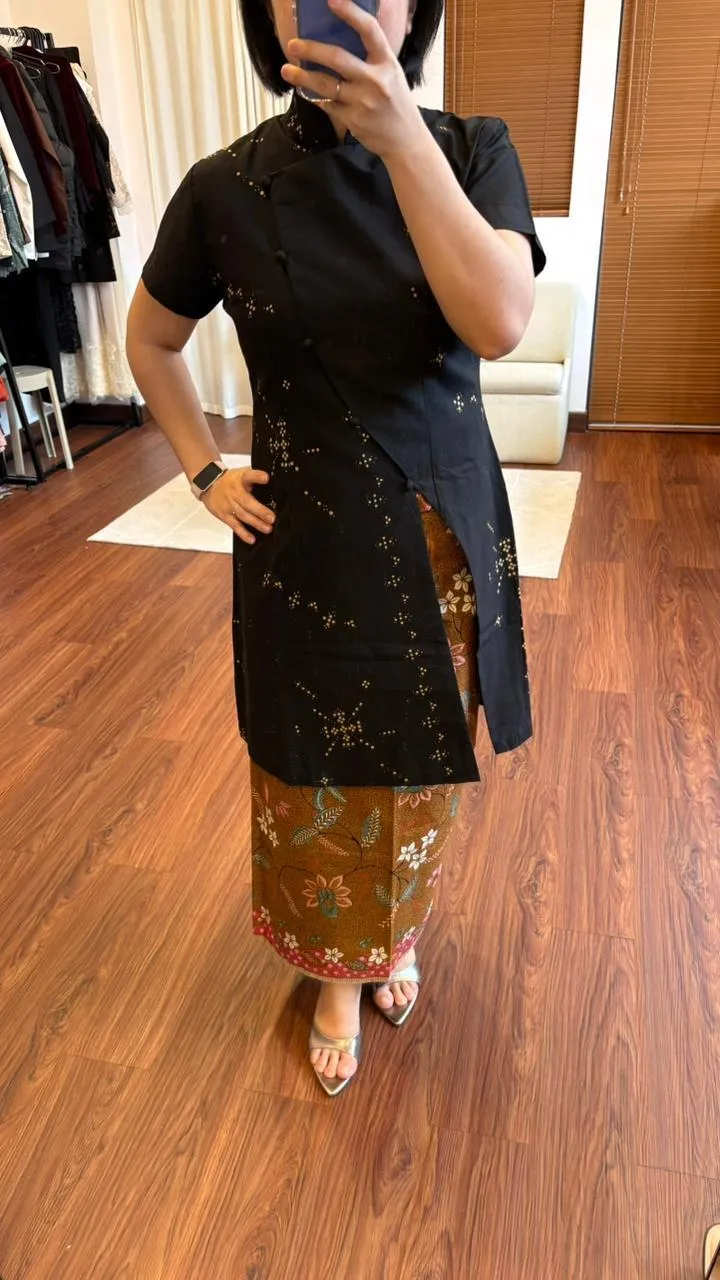 RD-0489 - Riskavebrie - Kebaya Janggan Legowo Pendek