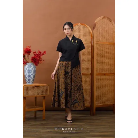 RD-0492 - Riskavebrie - Jelita Lestari Set