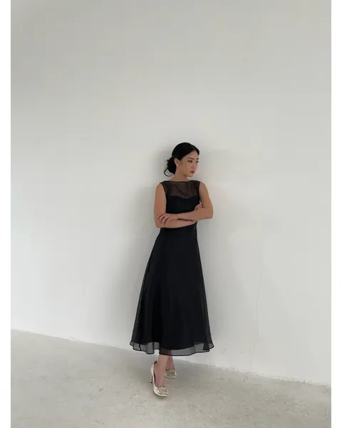 RD-0506 - Gemme In Love - Dove Dress in Black Size S & M