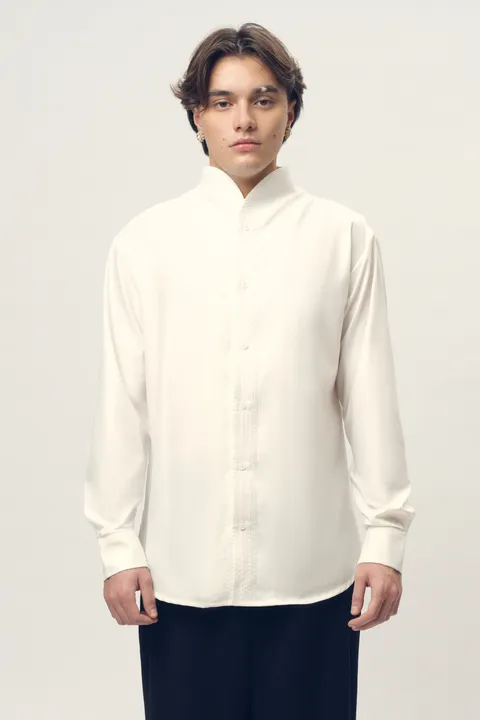 RM-0027 - Nawa Clo - Chain Stitched Shirt in Wool White Size L & XL