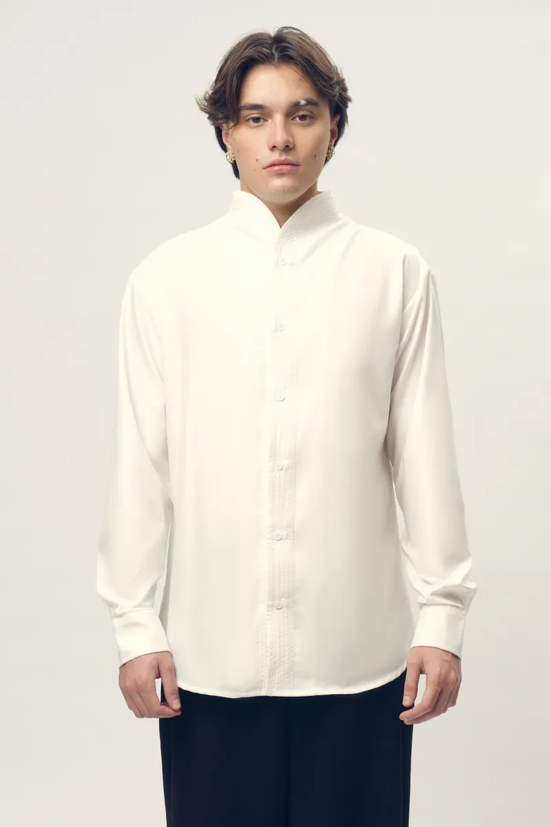 RM-0027 - Nawa Clo - Chain Stitched Shirt in Wool White Size L & XL